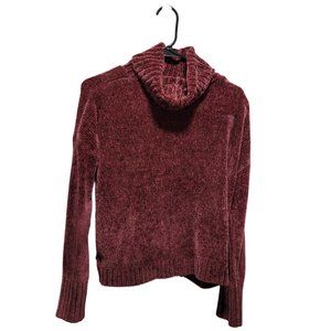 Women's Red Short Sweater - Medium